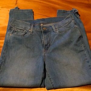 Women’s Jeans